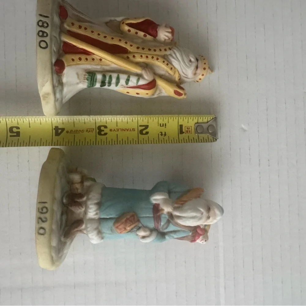 Vintage Heilig Meyers Old World Santa Figurines